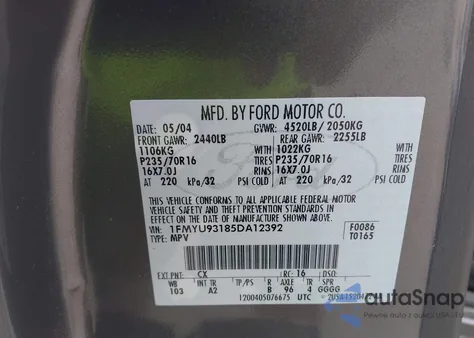 2005 Ford Escape Xlt z USA, uszkodzony, nr VIN 1FMYU93185DA12392